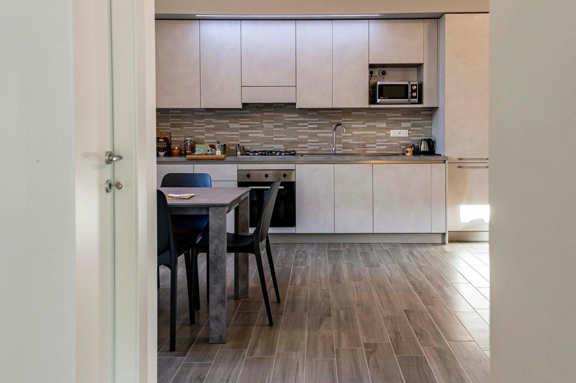 L'Aquila Home 'Il Comfort In 4 Camere' Extérieur photo